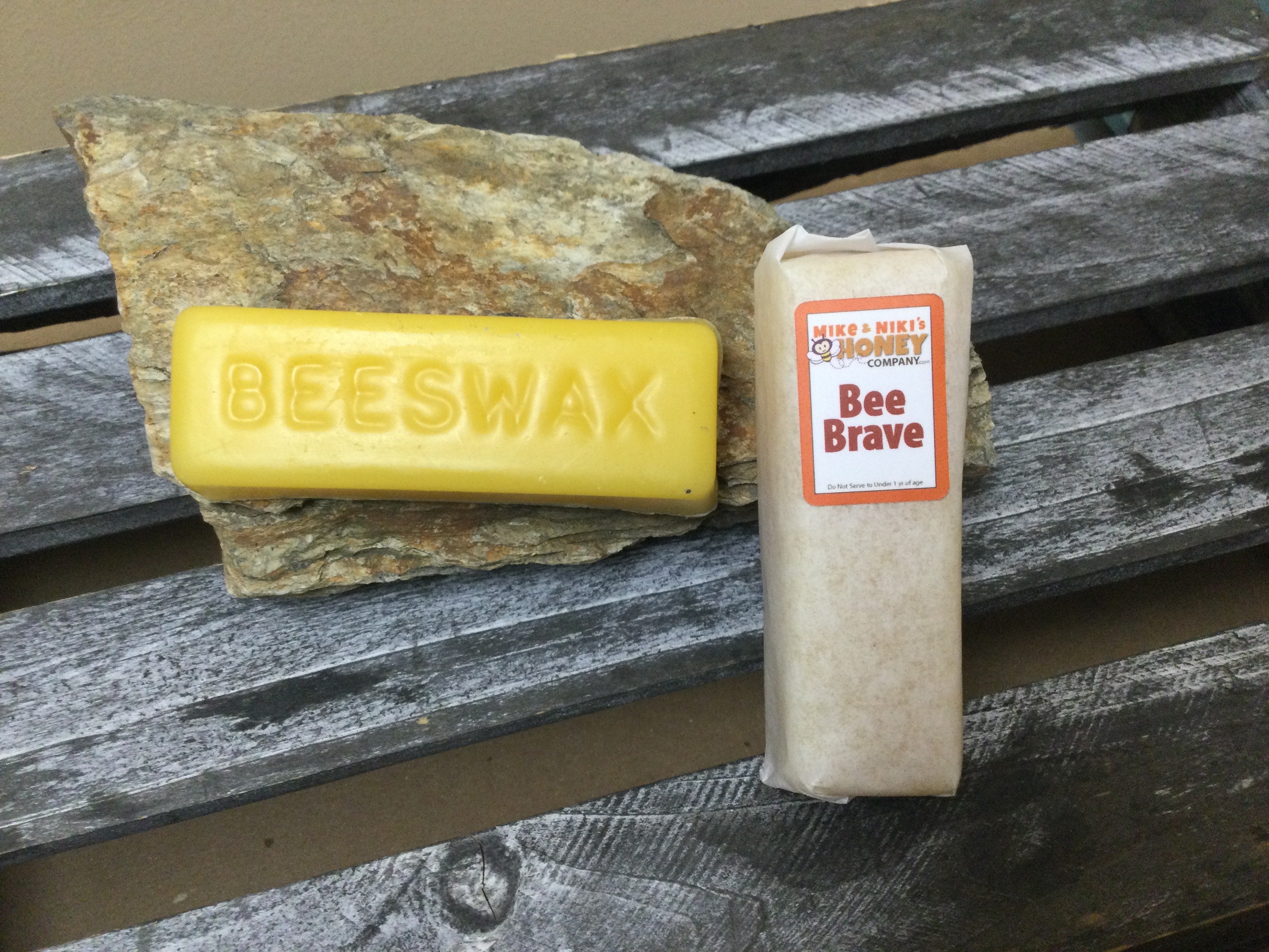 Bees Wax, California Gold 1 oz bar