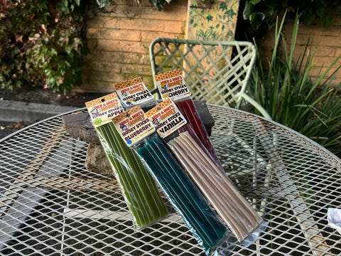 Flavored Honey Sticks | Natural Sweet Treats | Mike & Niki's Honey